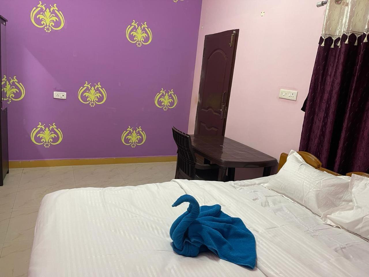Hotel Pnr'S Paradise Утакаманд Экстерьер фото